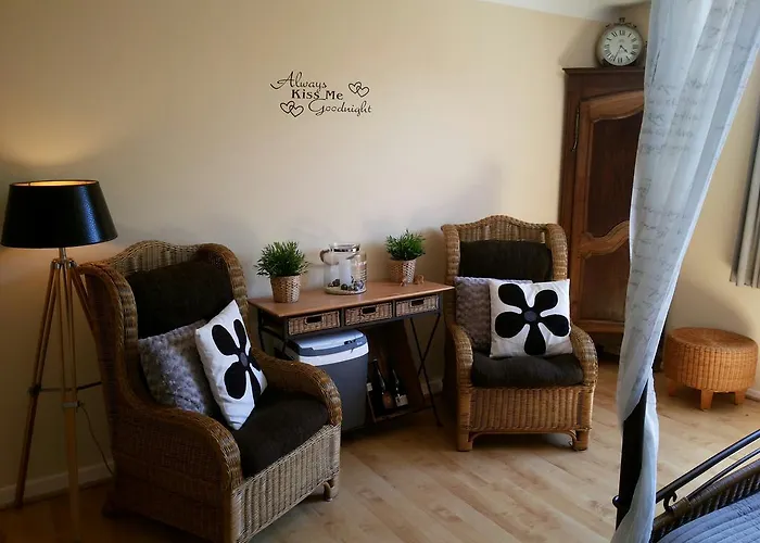 Couette-café L'enclos 3*